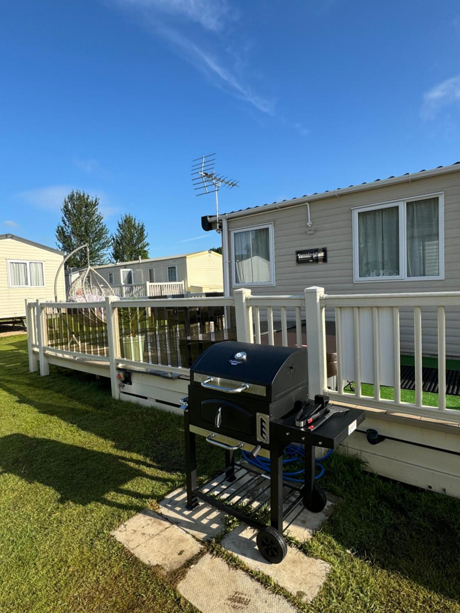 Hot Tub Retreat At Tattershall Lakes المظهر الخارجي الصورة