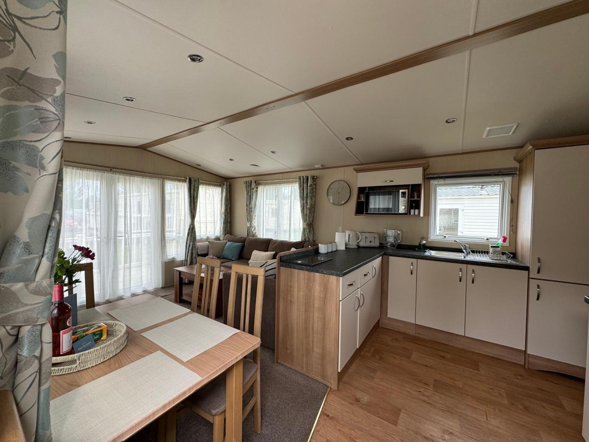 Hot Tub Retreat At Tattershall Lakes المظهر الخارجي الصورة